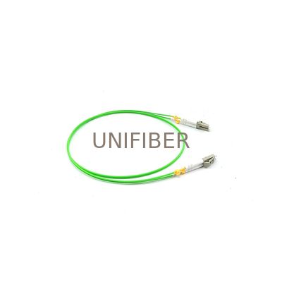 LC UPC Duplex à LC UPC Duplex Multimode (OM5) câble à fibres de patch vert 1M